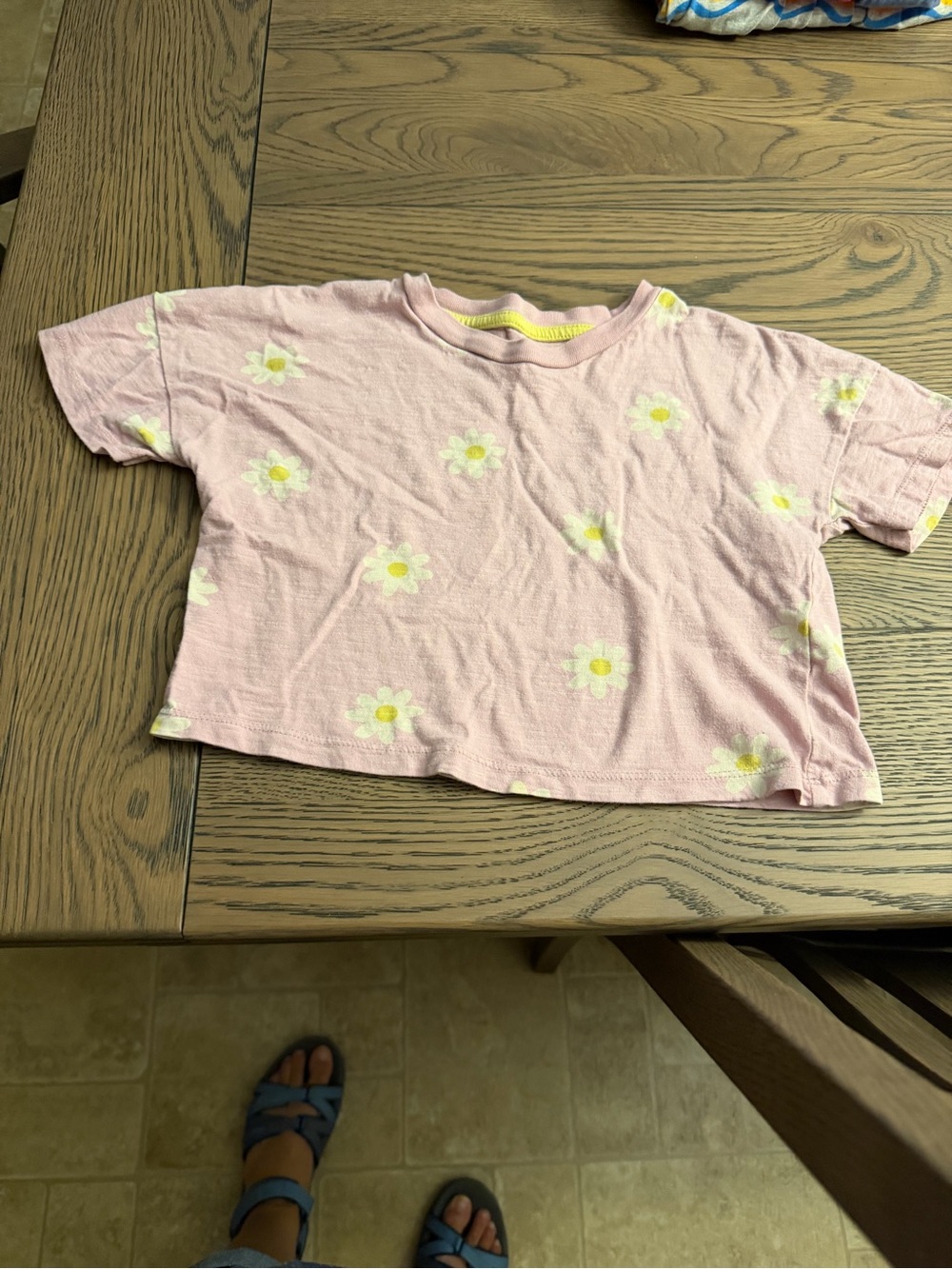 Boden Pink Daisy Print Short Sleeve Tee